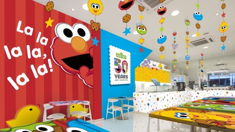 期間限定芝麻街主題Cafe Cookie Monster、Elmo得意造型餐點飲品！