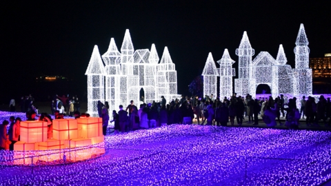 釜山海雲台燈光節正式展開