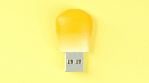 日本搞鬼食物造型發明 神還原粒粒粟米USB