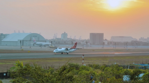 台南小港機場快線1月通車 高雄機場直達台南只需1.5小時！