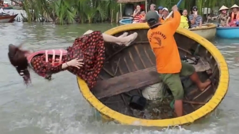 韓國綜藝赴越南親嘗竹籃船體驗 女星玩「水上咖啡杯」意外被拋出！