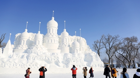 跟香港中國旅行社遊神州大地 盡享旅遊樂趣