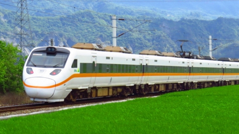 台鐵大力加強防疫措施 乘客無戴口罩上車可被拒載