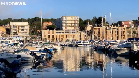 法國政府安排僑民住進隔離營 坐擁陽光海灘、康樂設施猶如度假天堂