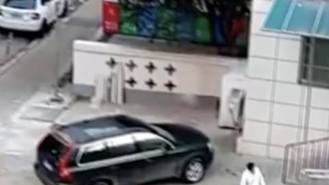 湖北退休官員確診後自稱病情好轉 拒絕送院隔離 網民：好大的官威！