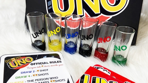 外國UNO出瘋狂飲酒升級版 酒鬼朋友可能想輸多過贏