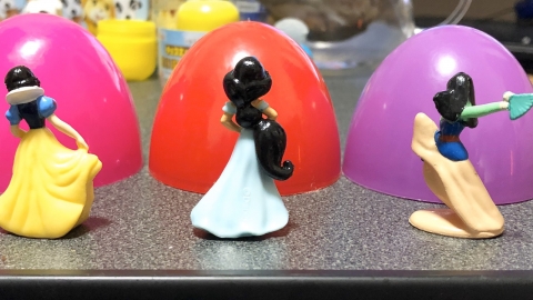 日本網民收迪士尼公仔手信