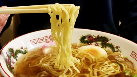 日本20多歲男驚覺拉麵味變淡 求醫發現確診新冠肺炎