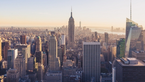 美國或需實施社交隔離措施至2022年 專家指短期內疫情好轉機會不大