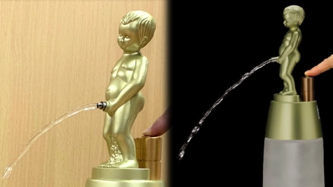 日本搞鬼飲酒用品紅到去韓國！ 黃金小便小僧斟酒機