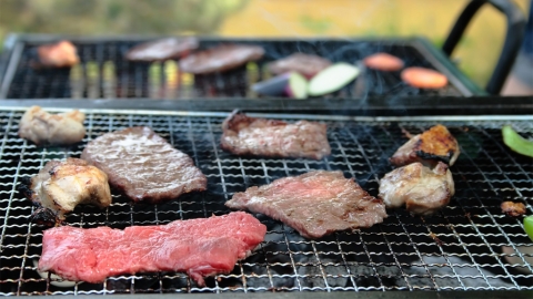 日本女味覺異常照回鄉燒烤