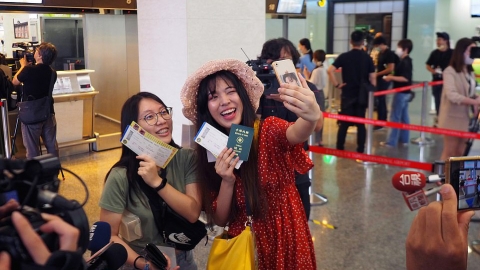 台北松山機場搞「偽旅行」解癮 體驗3.5小時離境上機但唔起飛
