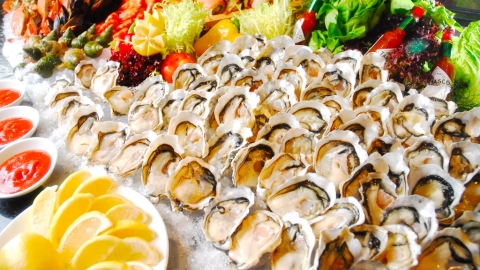 北角海逸酒店 Harbour Plaza 超抵玩Staycation優惠 訂房原額回贈！$800海景房送$800餐飲金額！