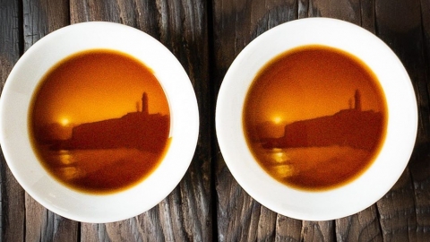 倒入醬油後浮現日出！ 千葉銚子人氣犬吠埼燈塔醬油碟
