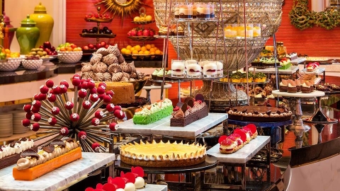 澳門永利皇宮咖啡苑自助餐 音樂噴泉湖景＋8米長強勁陣容甜品吧