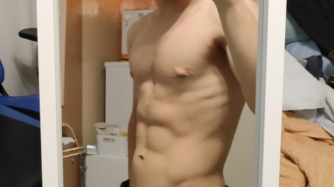 玩RingFit半年減肚腩現人魚線 日男公開減14kg練腹肌動作