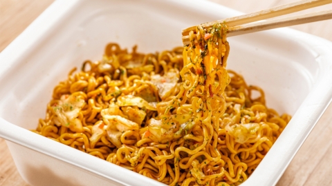 日本即食麵不為人知包裝設計 點解杯麵用圓形容器、即食炒麵係方形？