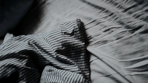 港男抵台家居隔離期間偷走用膳違規 被送集中檢疫嫌環境惡劣上訴