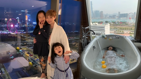 湯盈盈一家去酒店Staycation 女兒浸浴照嚇窒網民：好似浮屍
