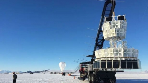 平行時空真的存在？ NASA發現另一個相反時空