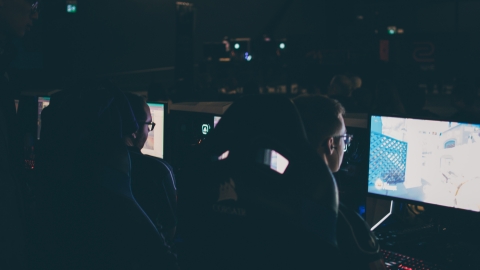 內地或實行「網絡宵禁」 立法凌晨2時關伺服器 禁打通宵機