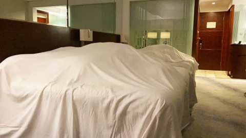 一入酒店房驚見床舖離奇凸起 港男無膽揭開經歷靈異十分鐘