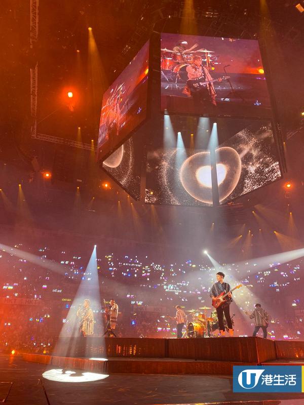 Test UT Related Album />100 Images 