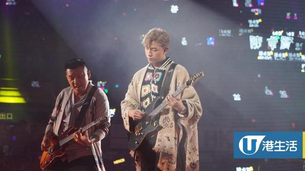 Test UT Related Album />100 Images 