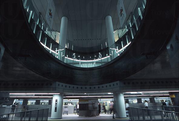 東京安藤忠雄作品展 追溯建築大師原點