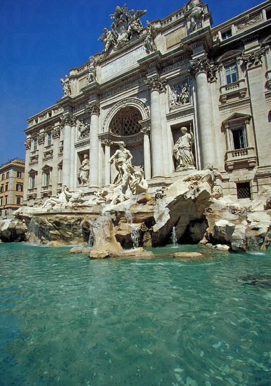 暢遊《天使與魔鬼》拍攝地 抵玩歐洲團