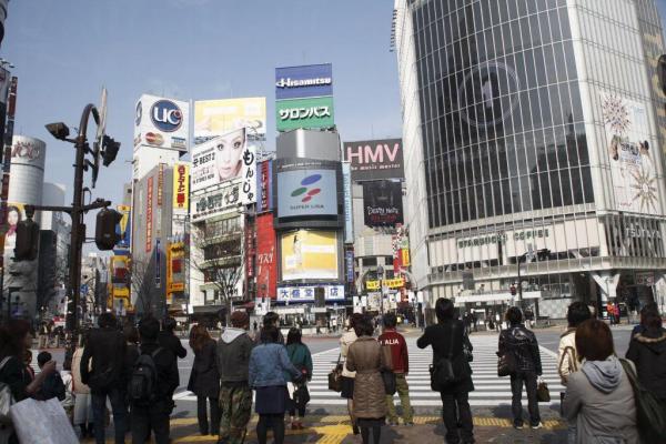 東京的娛樂購物節目可謂包羅萬有,對購物狂來說,一場血拼當然在所難免 go Visa 日本名牌 coupon 潮 buy 東京必備