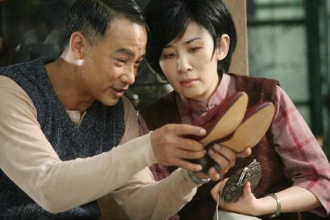 上環永利街 感受「歲月神偷」