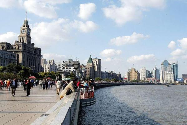 上海外灘闢四大廣場 新貌迎世博