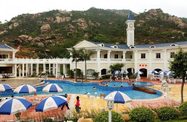 任浸古兜溫泉 美食團 9 起