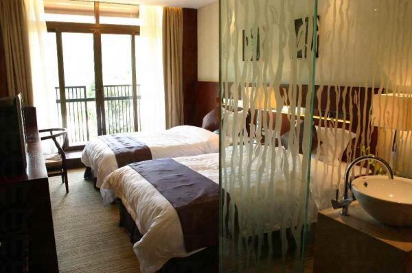 廣東盤龍峽 2 天遊 賞薰衣草 9 起