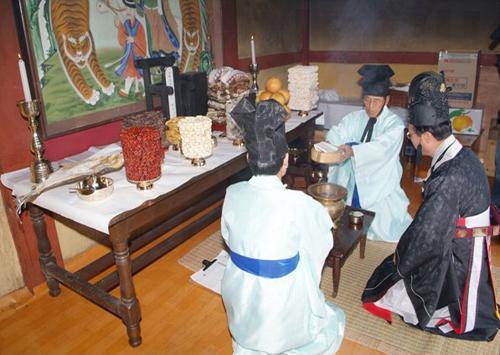 韓國江陵端午祭 傳統風俗大匯演