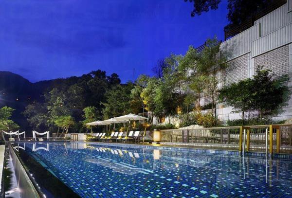 帝景中秋自助餐 85 折 送椰皇燉燕窩