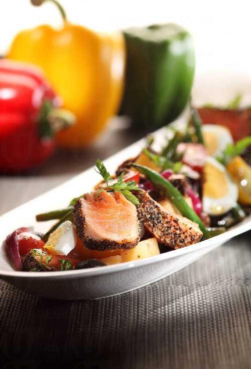 三文魚自助餐 嘆盡 4 國頂級美食