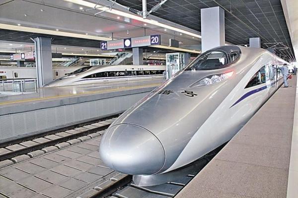 搭高鐵遊華東 5 天團 ,999 起