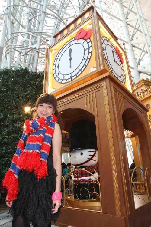 朗豪坊變英倫聖誕 貼身追蹤 Hello Kitty