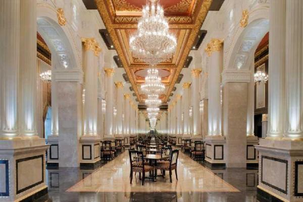 住杜拜酒店 送水上樂園門票