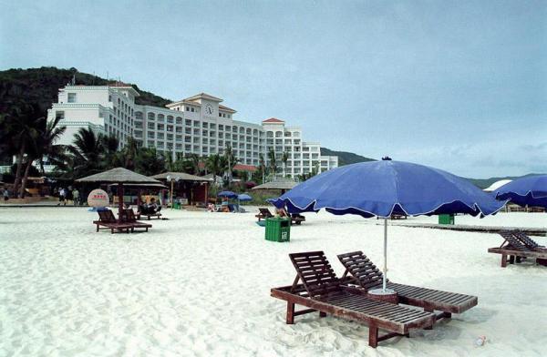 海南島 4 天豪華團 每位 99 起