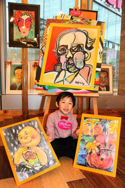 香港 5 歲「畫壇神童」 荃新天地開畫展