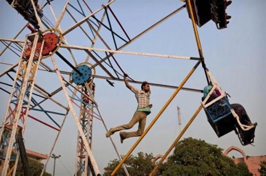 印度摩天輪 人力發電