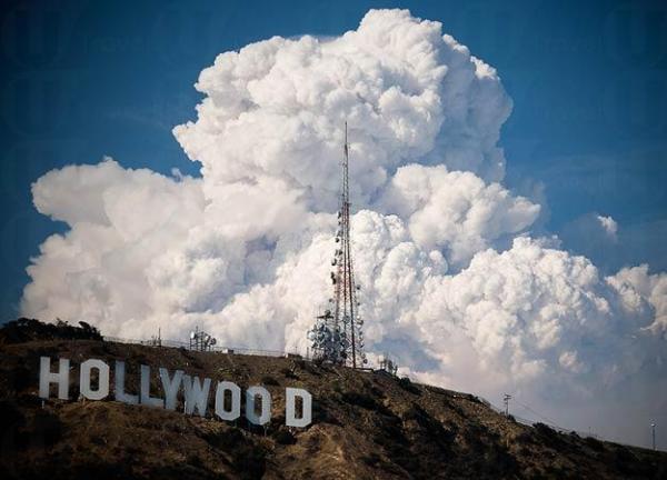 全球十大怪雲 UFO形狀嚇人