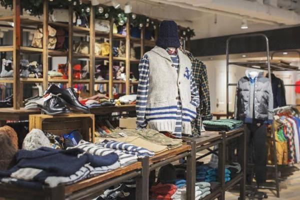 新店首度引入日本全線男裝。 圖:Niko and 全港最大Niko and... 登陸新世紀廣場