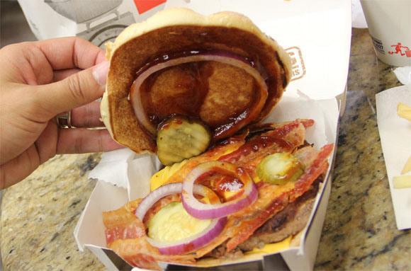 Angus Third Pounder (美國) 世界十大 特色麥當勞漢堡包