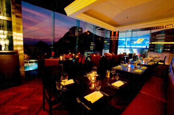 峰景餐廳廿周年 分享相片贏自助晚餐