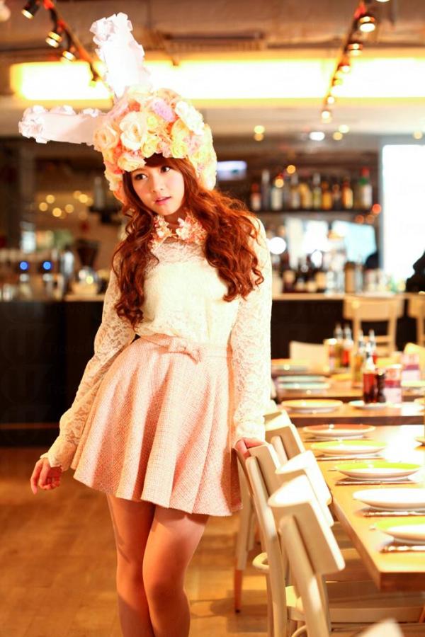 The East 復活華麗「炫帽」曲