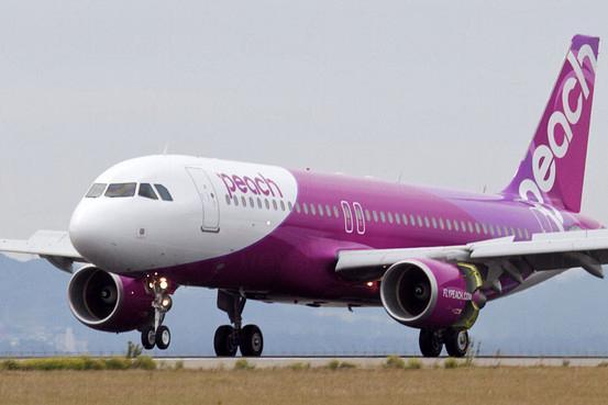 樂桃夏季縮班 200多班航班停飛